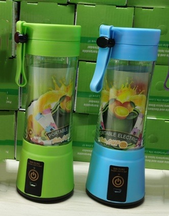 Portable USB Rechargeable Blender – Mini Electric Fruit Juicer - Image 7